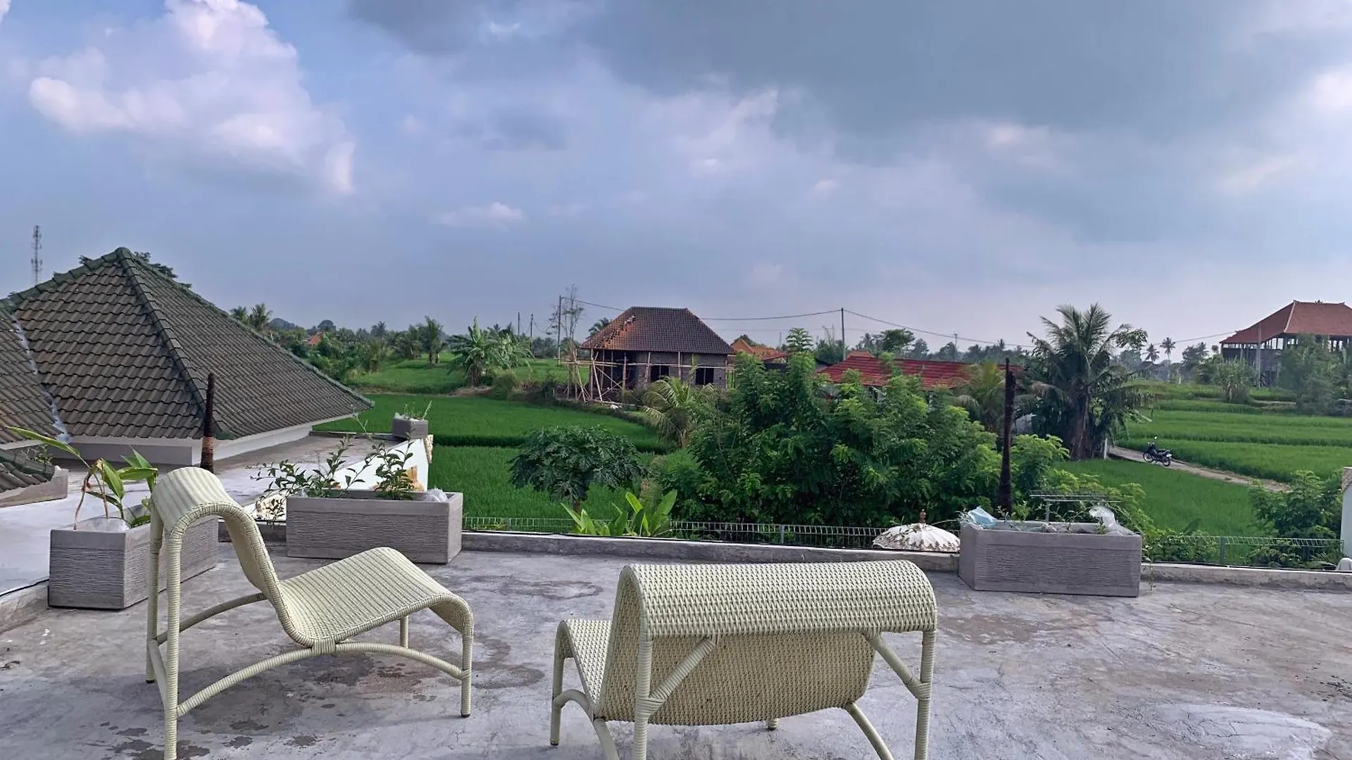 Country house New 1Br Villa In A Quiet Place Surounding By Ricefields Ubud